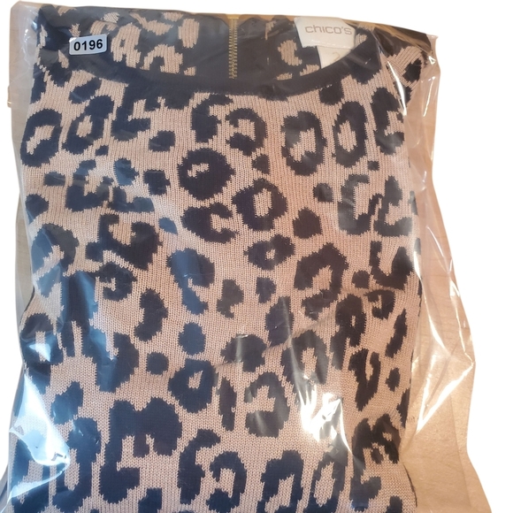 Chico's Animal Print Crew Neck Sweater - Black and Tan. LG. #0196 - Picture 11 of 11